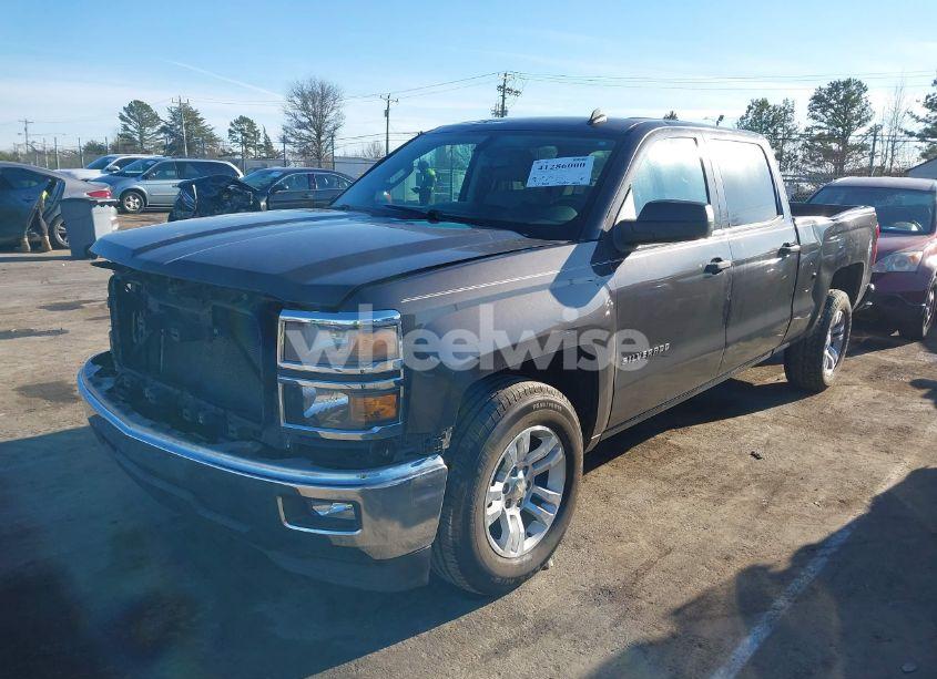 Photo 2 of 2014 Chevrolet Silverado 1500 1LT (VIN 3GCPCREC2EG188388)