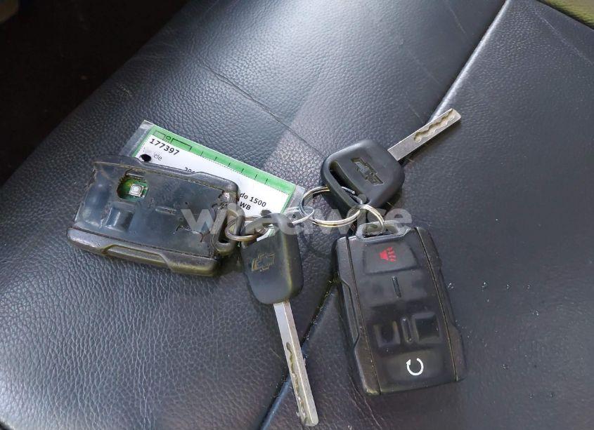 Photo 11 of 2015 Chevrolet Silverado 1500 1LT (VIN 3GCPCREC2FG222606)