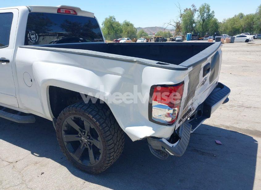 Photo 6 of 2015 Chevrolet Silverado 1500 1LT (VIN 3GCPCREC2FG263141)