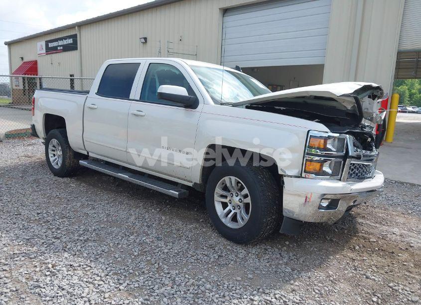 2015 Chevrolet Silverado 1500 1LT (VIN 3GCPCREC2FG272700) main photo