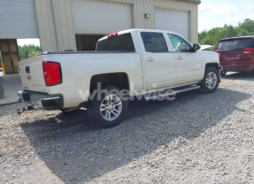 Photo 4 of 2015 Chevrolet Silverado 1500 1LT (VIN 3GCPCREC2FG272700)