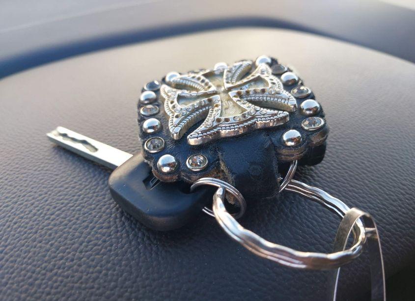 Photo 11 of 2015 Chevrolet Silverado 1500 1LT (VIN 3GCPCREC2FG330143)