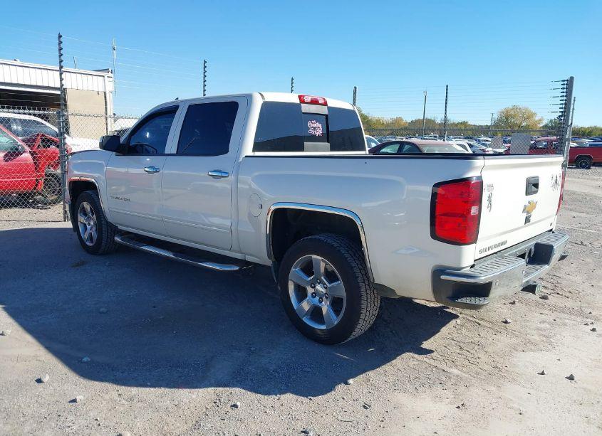 Photo 3 of 2015 Chevrolet Silverado 1500 1LT (VIN 3GCPCREC2FG330143)