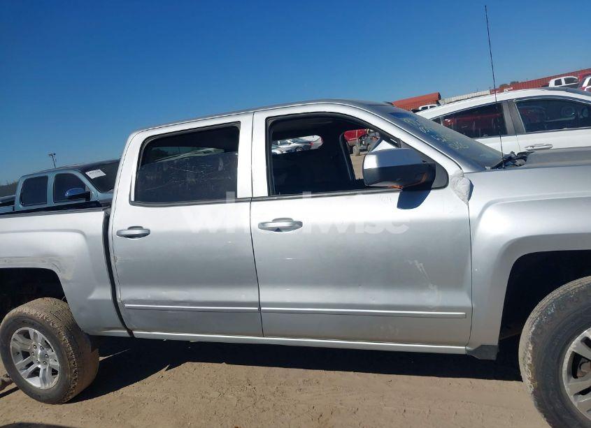 Photo 13 of 2015 Chevrolet Silverado 1500 1LT (VIN 3GCPCREC2FG527197)