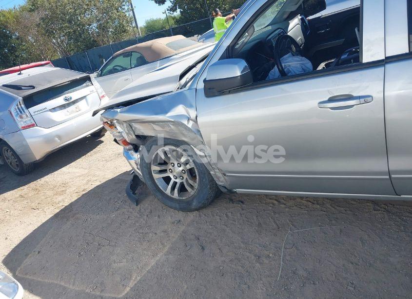 Photo 6 of 2015 Chevrolet Silverado 1500 1LT (VIN 3GCPCREC2FG527197)