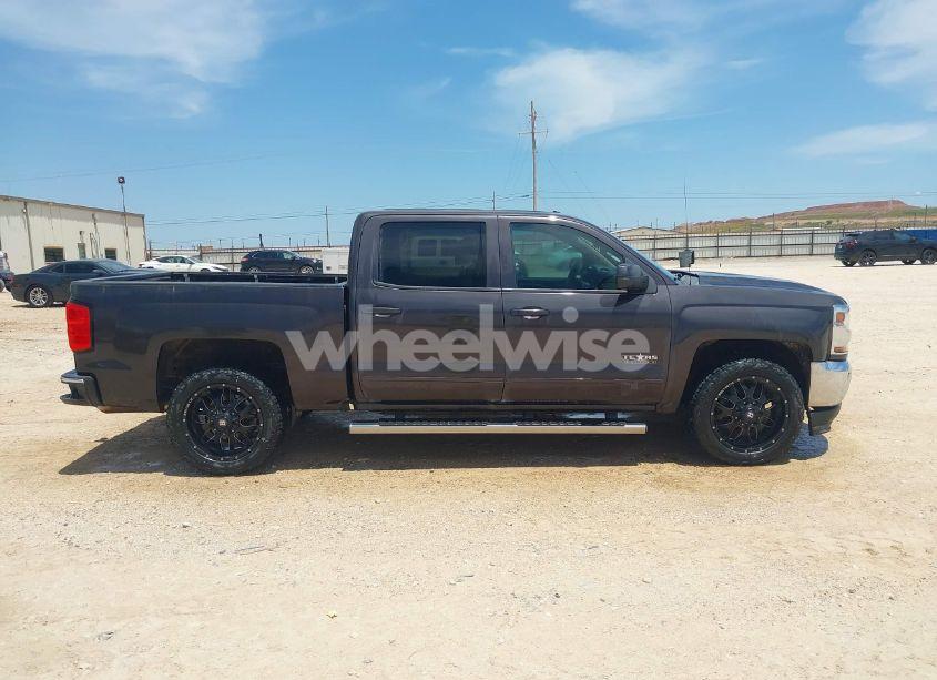 Photo 13 of 2016 Chevrolet Silverado 1500 1LT (VIN 3GCPCREC2GG270530)