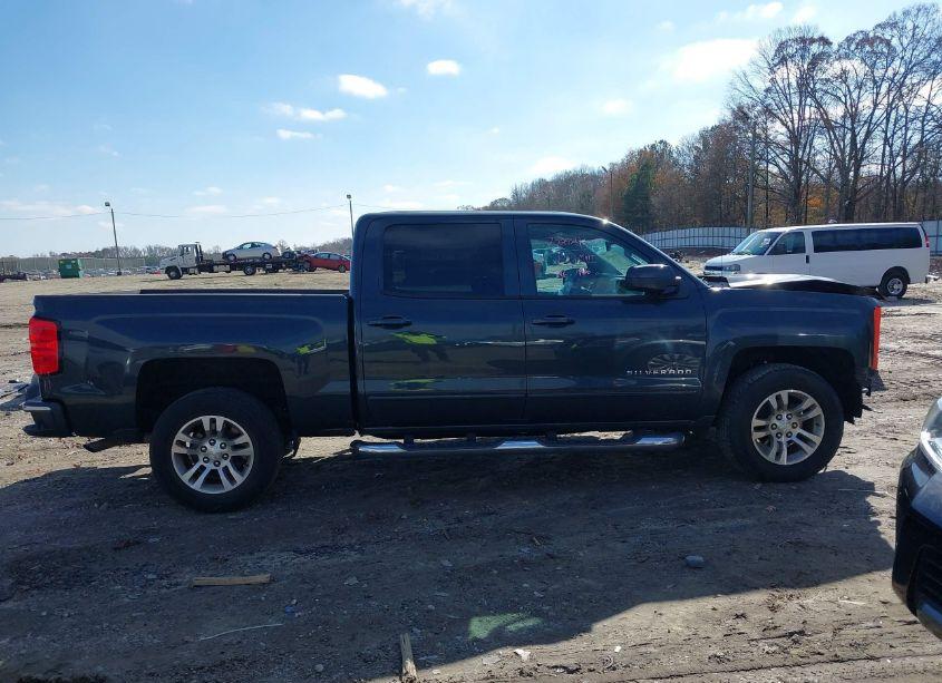 Photo 14 of 2018 Chevrolet Silverado 1500 1LT (VIN 3GCPCREC2JG206074)