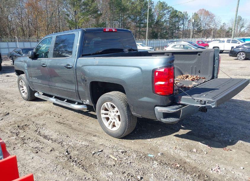 Photo 3 of 2018 Chevrolet Silverado 1500 1LT (VIN 3GCPCREC2JG206074)