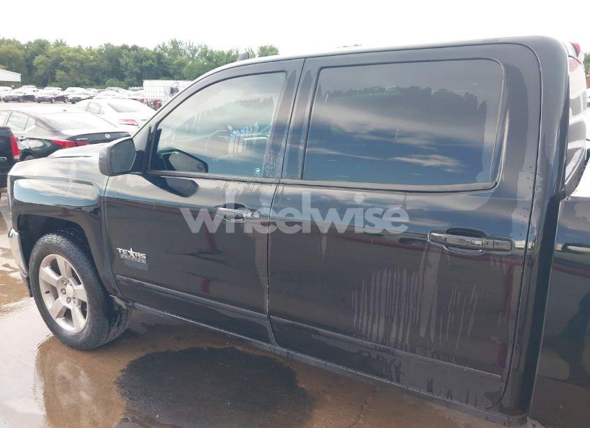 Photo 14 of 2018 Chevrolet Silverado 1500 1LT (VIN 3GCPCREC2JG440280)