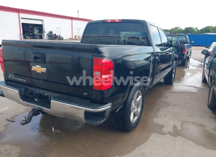 Photo 4 of 2018 Chevrolet Silverado 1500 1LT (VIN 3GCPCREC2JG440280)