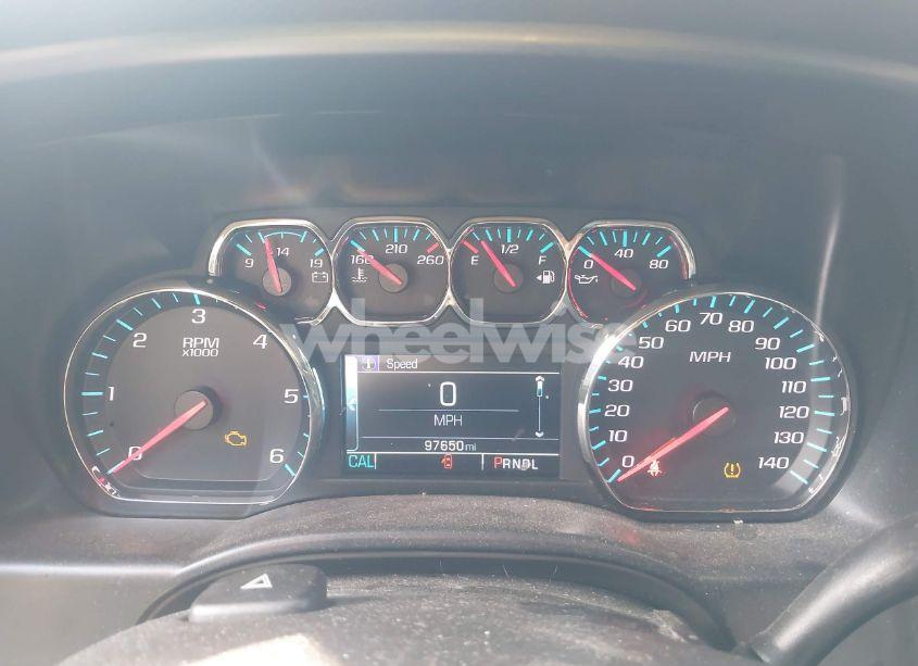 Photo 7 of 2018 Chevrolet Silverado 1500 1LT (VIN 3GCPCREC2JG440280)