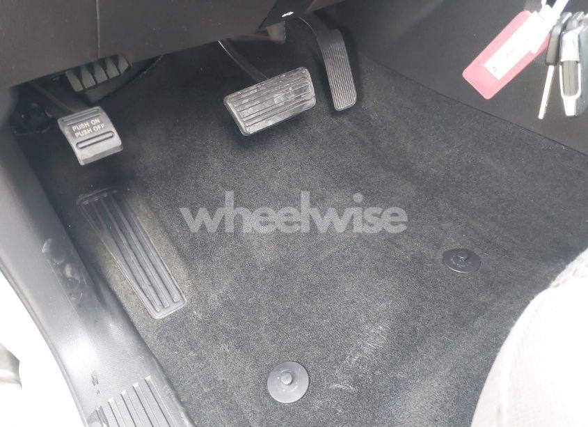 Photo 17 of 2014 Chevrolet Silverado 1500 1LT (VIN 3GCPCREC3EG271649)