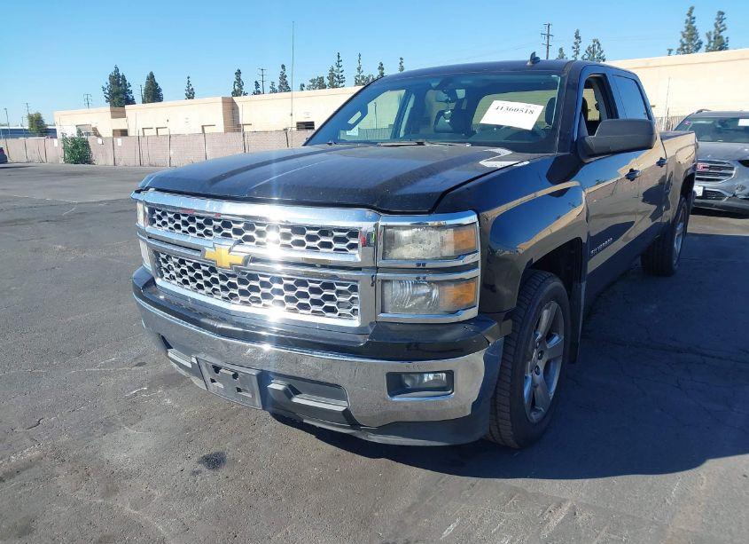 Photo 2 of 2014 Chevrolet Silverado 1500 1LT (VIN 3GCPCREC3EG289987)
