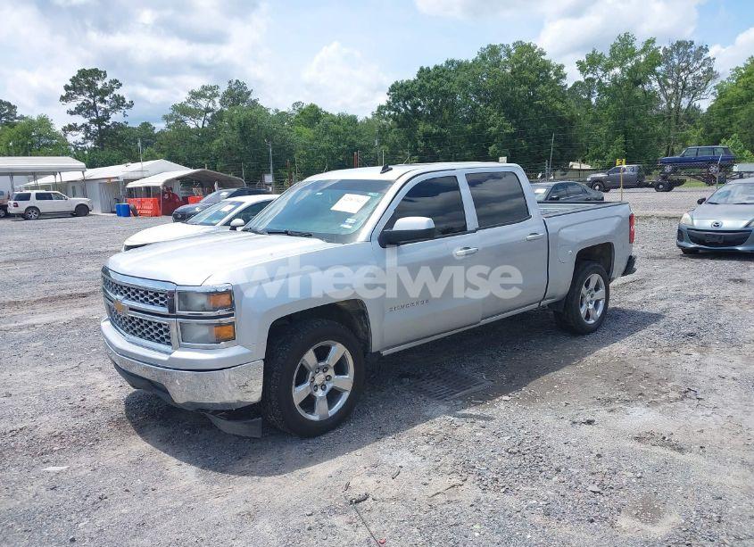 Photo 2 of 2014 Chevrolet Silverado 1500 1LT (VIN 3GCPCREC3EG347922)