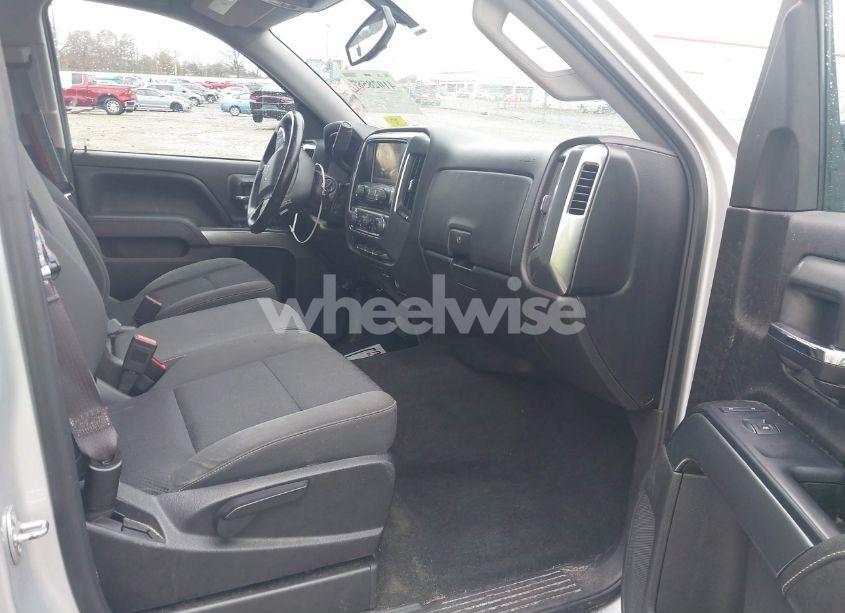 Photo 5 of 2014 Chevrolet Silverado 1500 1LT (VIN 3GCPCREC3EG527031)