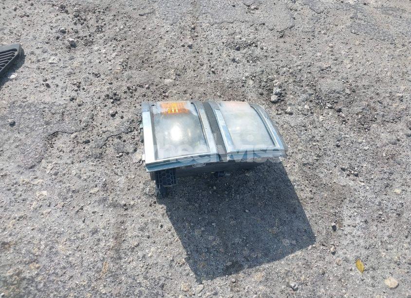 Photo 12 of 2015 Chevrolet Silverado 1500 1LT (VIN 3GCPCREC3FG177594)