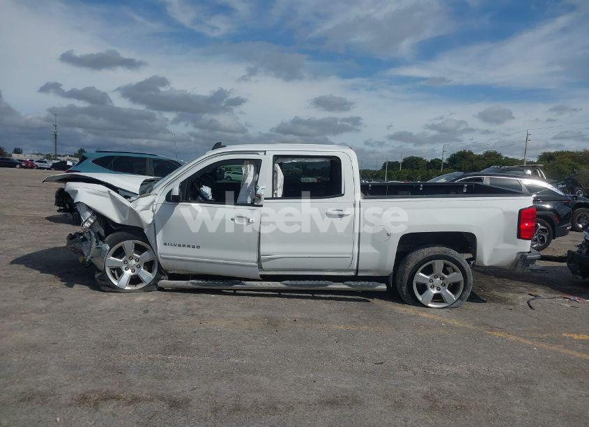 Photo 15 of 2015 Chevrolet Silverado 1500 1LT (VIN 3GCPCREC3FG177594)
