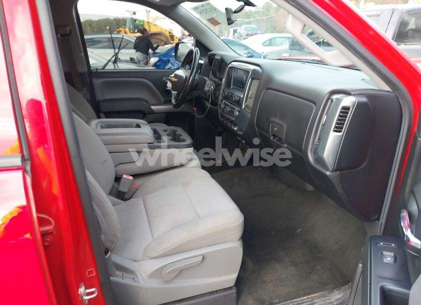 Photo 5 of 2015 Chevrolet Silverado 1500 1LT (VIN 3GCPCREC3FG206303)