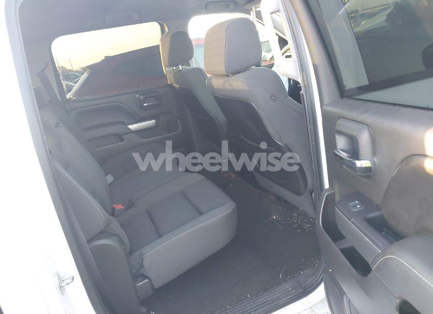 Photo 8 of 2015 Chevrolet Silverado 1500 1LT (VIN 3GCPCREC3FG326621)