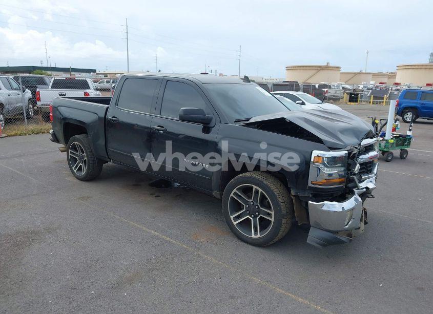 2017 Chevrolet Silverado 1500 1LT (VIN 3GCPCREC3HG404270) main photo