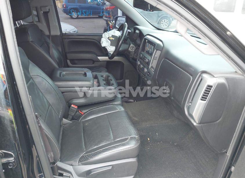 Photo 5 of 2017 Chevrolet Silverado 1500 1LT (VIN 3GCPCREC3HG404270)