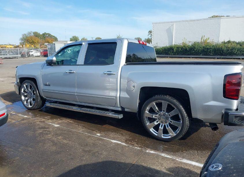 Photo 14 of 2017 Chevrolet Silverado 1500 1LT (VIN 3GCPCREC3HG414149)