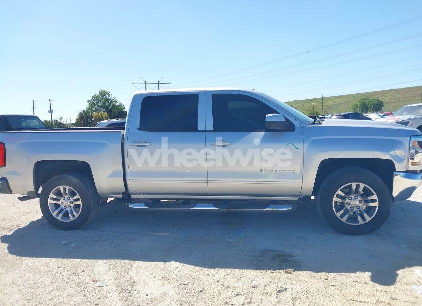 Photo 13 of 2017 Chevrolet Silverado 1500 1LT (VIN 3GCPCREC3HG473041)