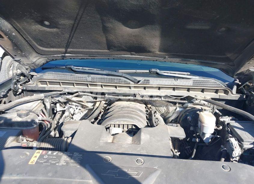 Photo 10 of 2018 Chevrolet Silverado 1500 1LT (VIN 3GCPCREC3JG106422)