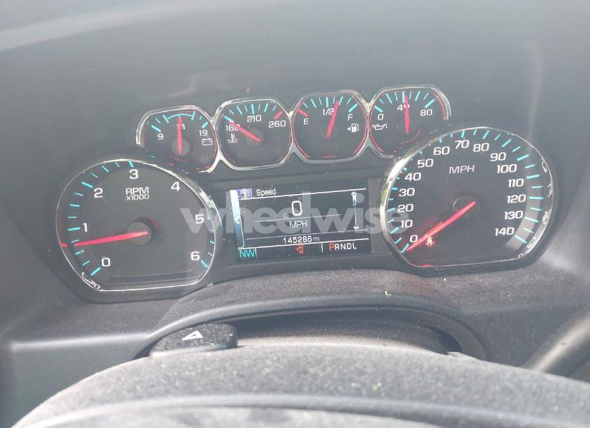 Photo 7 of 2018 Chevrolet Silverado 1500 1LT (VIN 3GCPCREC3JG154440)