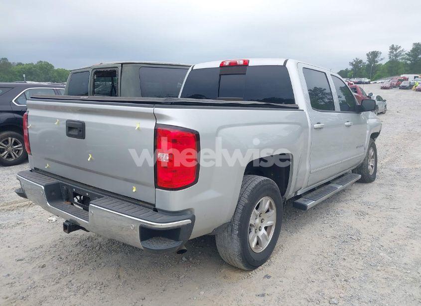 Photo 4 of 2018 Chevrolet Silverado 1500 1LT (VIN 3GCPCREC3JG167544)