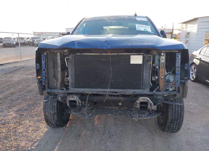 Photo 6 of 2018 Chevrolet Silverado 1500 1LT (VIN 3GCPCREC3JG375472)