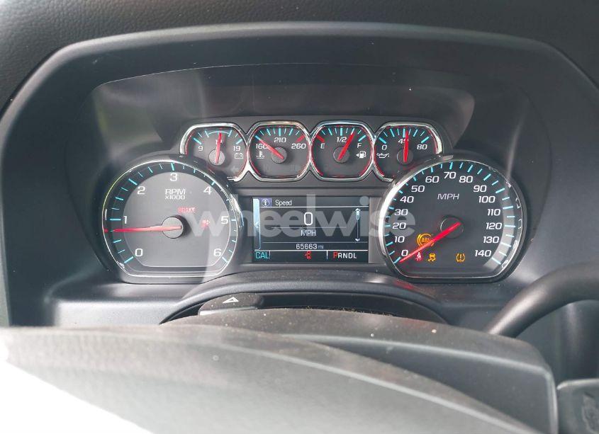 Photo 7 of 2018 Chevrolet Silverado 1500 1LT (VIN 3GCPCREC3JG414805)