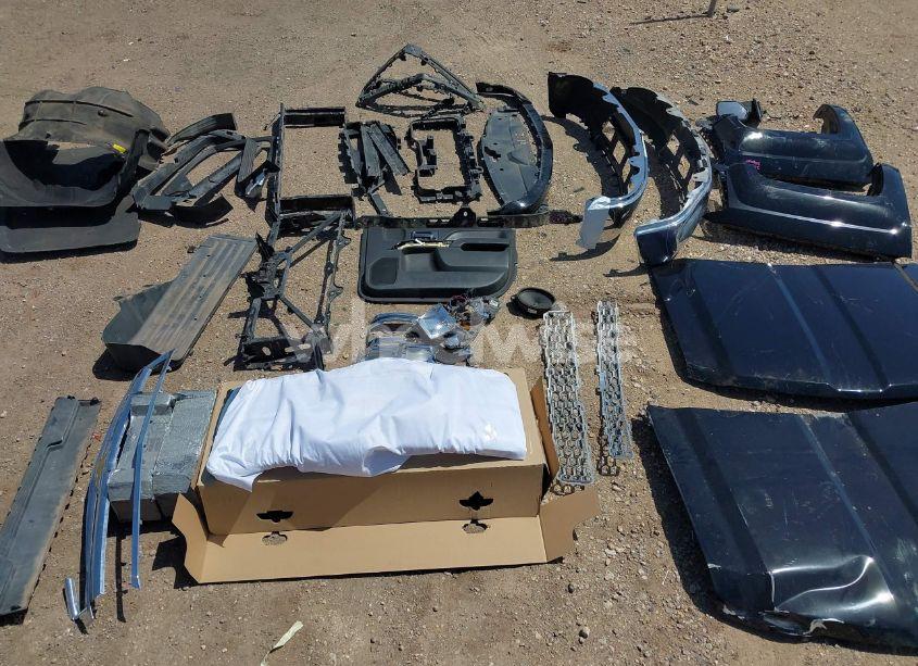 Photo 12 of 2014 Chevrolet Silverado 1500 1LT (VIN 3GCPCREC4EG556294)