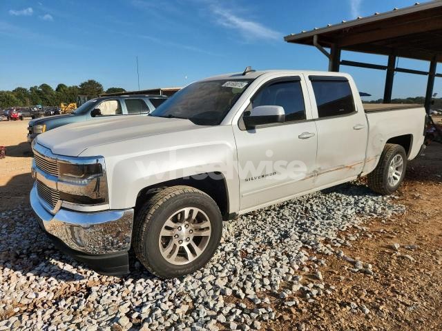 Photo 3 of 2016 CHEVROLET SILVERADO C1500 LT (VIN 3GCPCREC4GG329416)