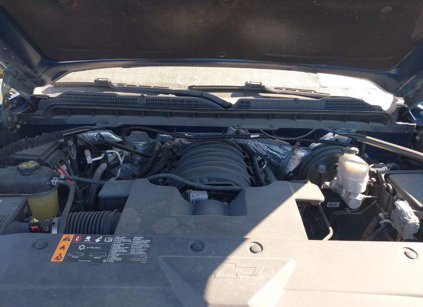 Photo 10 of 2018 Chevrolet Silverado 1500 LT (VIN 3GCPCREC4JG207632)