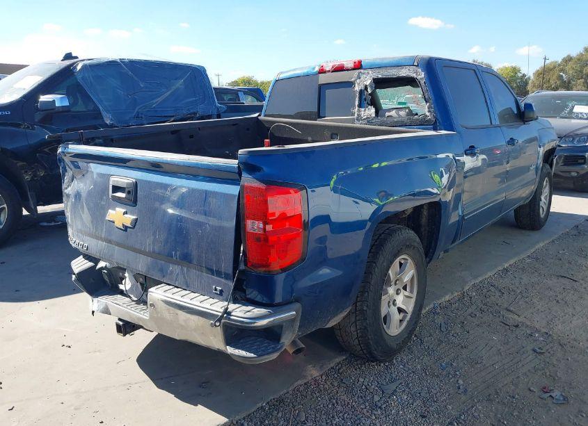 Photo 4 of 2018 Chevrolet Silverado 1500 LT (VIN 3GCPCREC4JG207632)