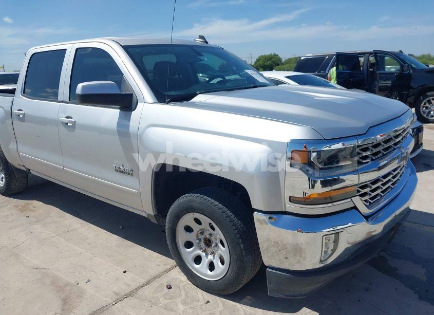 Photo 6 of 2018 Chevrolet Silverado 1500 1LT (VIN 3GCPCREC4JG214063)