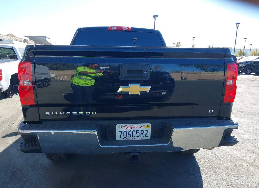 Photo 16 of 2018 Chevrolet Silverado 1500 1LT (VIN 3GCPCREC4JG503489)