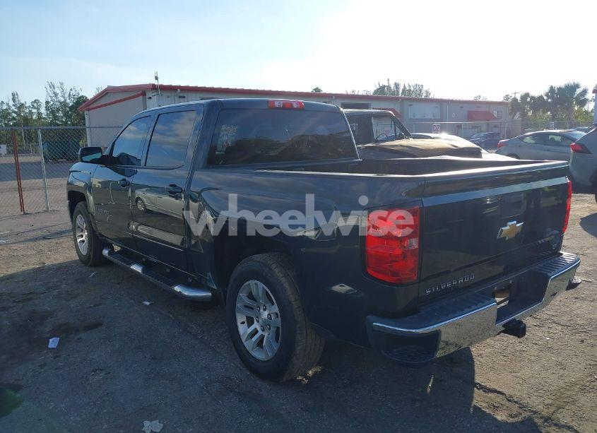 Photo 3 of 2018 Chevrolet Silverado 1500 1LT (VIN 3GCPCREC4JG574613)