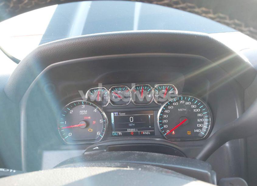 Photo 7 of 2018 Chevrolet Silverado 1500 1LT (VIN 3GCPCREC4JG574613)