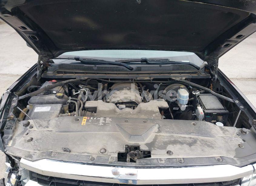 Photo 10 of 2018 Chevrolet Silverado 1500 1LT (VIN 3GCPCREC4JG637399)