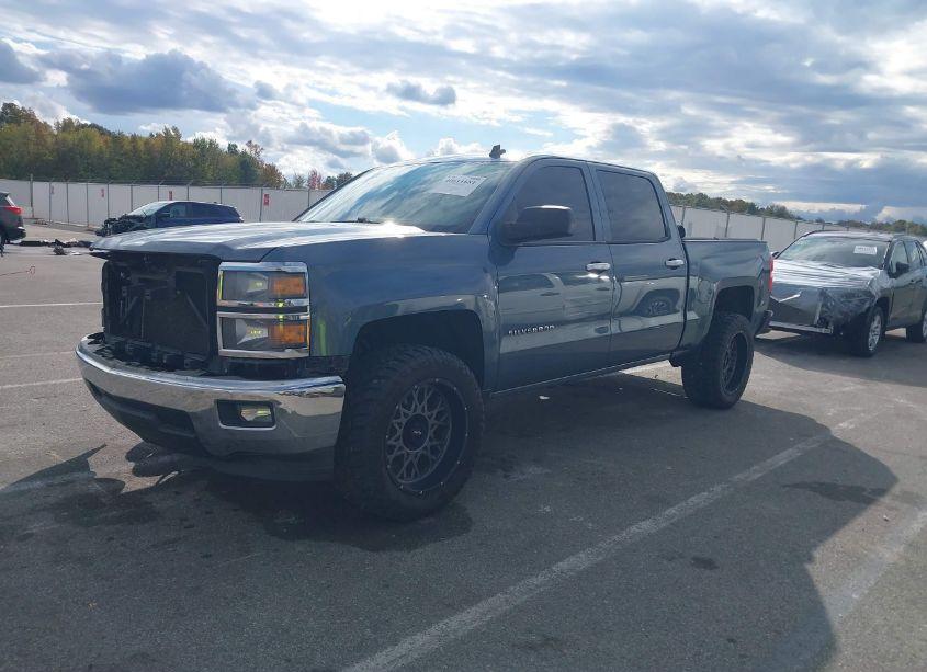 Photo 2 of 2014 Chevrolet Silverado 1500 1LT (VIN 3GCPCREC5EG301413)