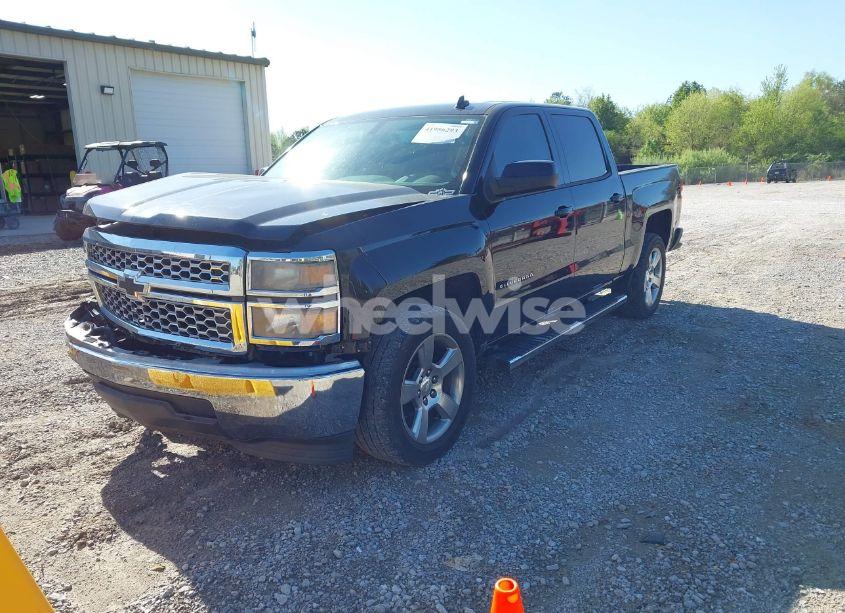 Photo 2 of 2014 Chevrolet Silverado 1500 1LT (VIN 3GCPCREC5EG349655)