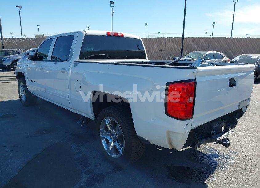 Photo 3 of 2015 Chevrolet Silverado 1500 1LT (VIN 3GCPCREC5FG192792)