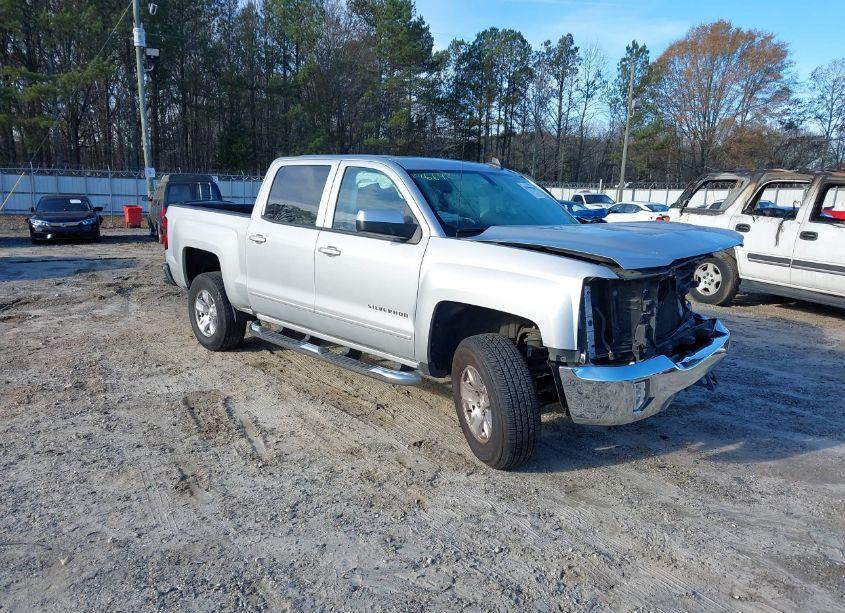 2016 Chevrolet Silverado 1500 1LT (VIN 3GCPCREC5GG198674) main photo
