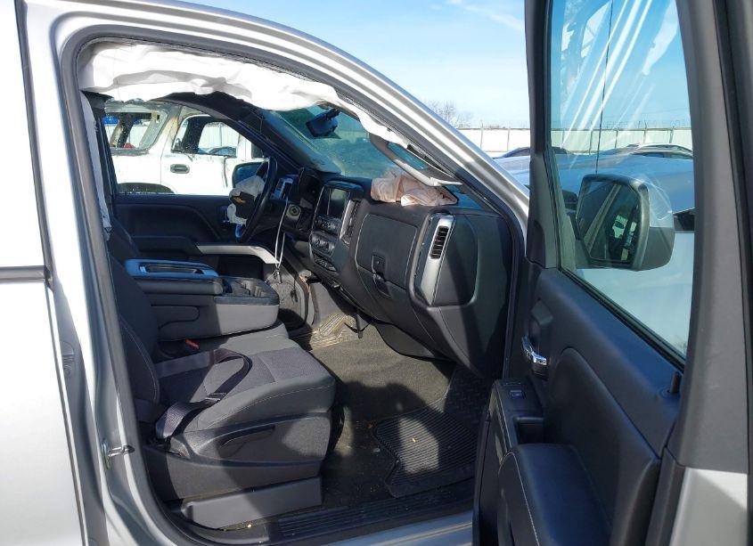 Photo 5 of 2016 Chevrolet Silverado 1500 1LT (VIN 3GCPCREC5GG198674)