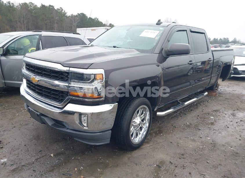 Photo 2 of 2016 Chevrolet Silverado 1500 1LT (VIN 3GCPCREC5GG319106)