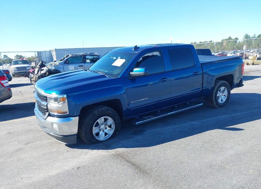 Photo 2 of 2017 Chevrolet Silverado 1500 1LT (VIN 3GCPCREC5HG498622)