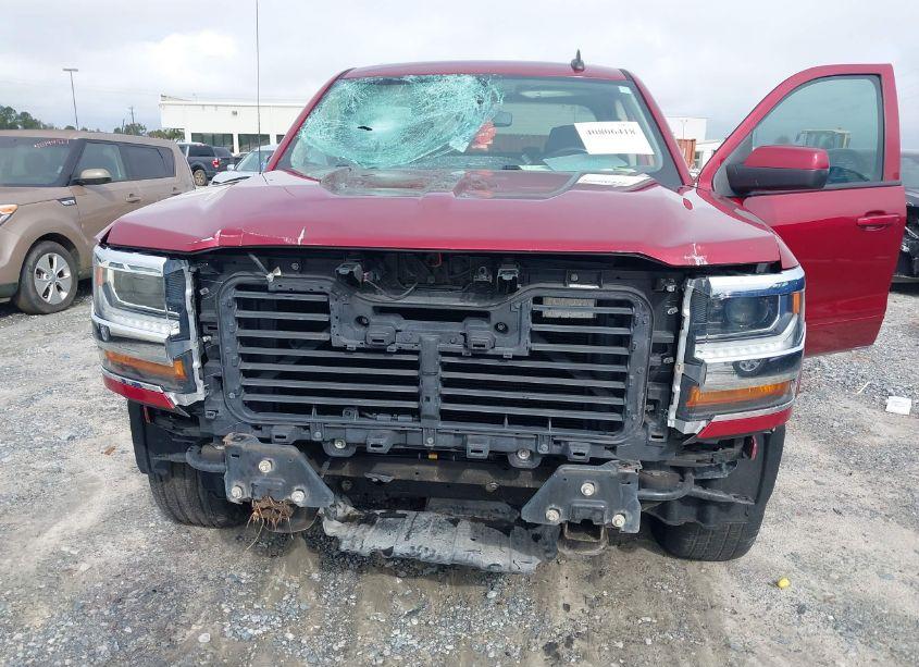 Photo 6 of 2018 Chevrolet Silverado 1500 1LT (VIN 3GCPCREC5JG251042)