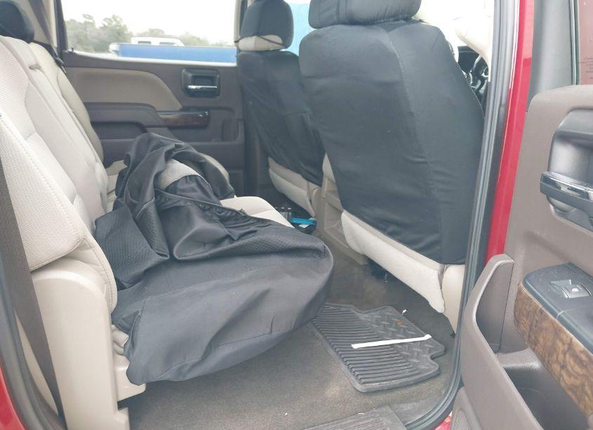 Photo 8 of 2018 Chevrolet Silverado 1500 1LT (VIN 3GCPCREC5JG251042)